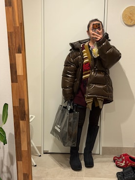 「CAMPER（カンペール）のアイテム」を使った、高橋愛さん（レディース・154cm）の冬コーディネート