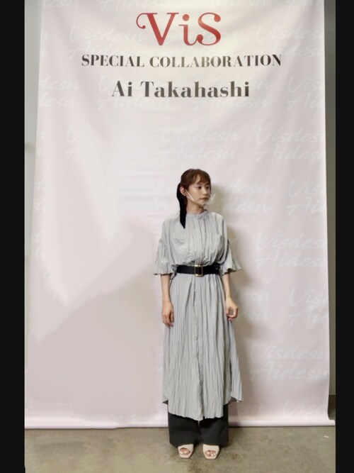 高橋愛さんのコーディネート