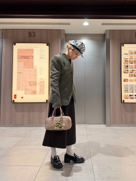 「ブラウンカーキ」｜高橋愛さん（レディース・154cm）の秋コーディネート