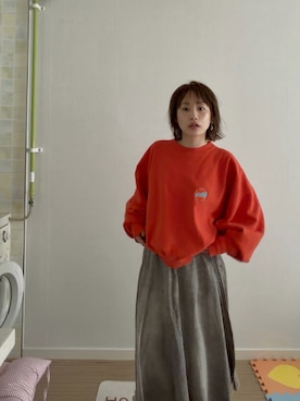 「アイテム（スカート）」を使った、高橋愛さん（レディース・154cm）の春コーディネート