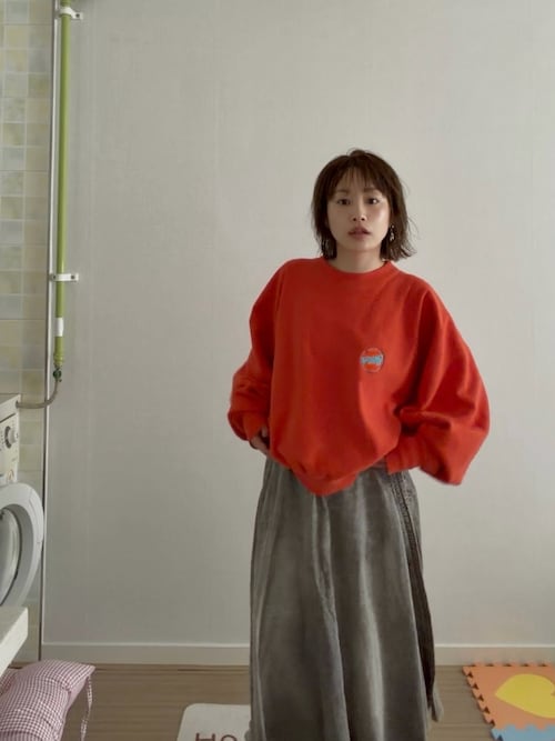 「DIESEL（ディーゼル）のウィメンズ デニムスカート DE-ANNIE-S2（デニムスカート）」を使った、高橋愛さん（レディース・154cm）の春コーディネート