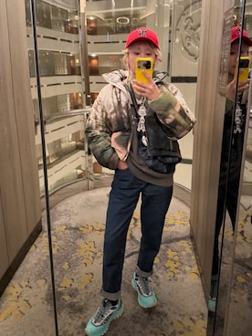 「MONCLER（モンクレール）のアイテム」を使った、高橋愛さん（レディース・154cm）の春コーディネート