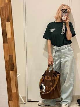 「BEAMS（ビームス）のアイテム」を使った、高橋愛さん（レディース・154cm）の秋コーディネート