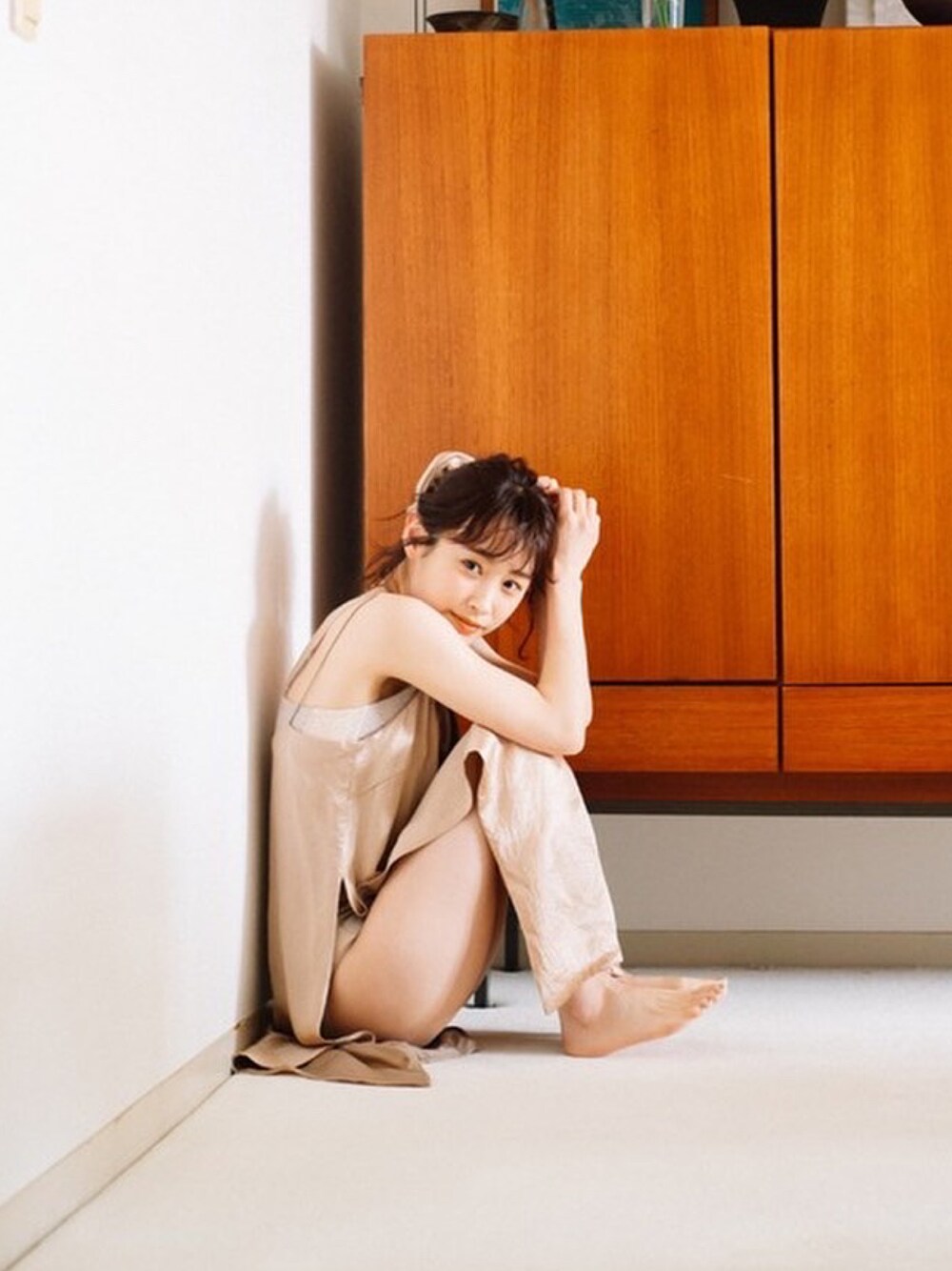 「休日コーデ、春、fukuu、ふくうコーデ、高橋愛、オトナ女子、オーガニックコットン、organic cotton」｜「fukuuのオーガニックコットン　サイドレースブラ（ブラジャー、ブラウン系）」を使った、高橋愛さん（レディース・154cm）の冬コーディネートの1枚目の写真