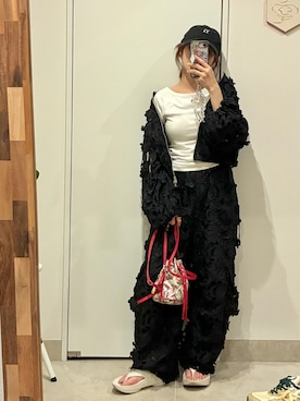 「GAP（ギャップ）のアイテム（トップス）」を使った、高橋愛さん（レディース・154cm）の夏コーディネート