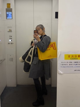 「TOGA(トーガ)のアイテム」を使った、高橋愛さん(レディース・154cm)の冬コーディネート