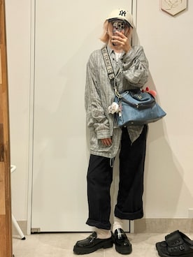 「Levi's（リーバイス）のアイテム」を使った、高橋愛さん（レディース・154cm）の秋コーディネート