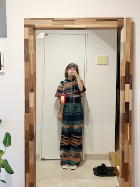 「高橋愛」｜「アイテム（サンダル）」を使った、高橋愛さん（レディース・154cm）の夏コーディネート