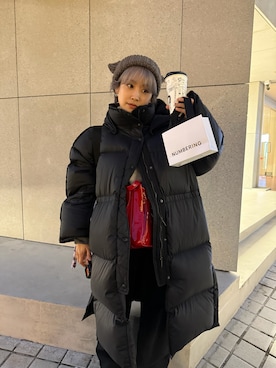 「CA4LA（カシラ）のアイテム（ニットキャップ/ビーニー）」を使った、高橋愛さん（レディース・154cm）の冬コーディネート