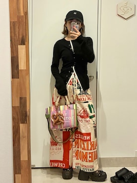 「crocs（クロックス）のアイテム」を使った、高橋愛さん（レディース・154cm）の夏コーディネート