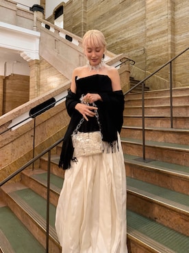 「TOGA(トーガ)のアイテム」を使った、高橋愛さん(レディース・154cm)の冬コーディネート