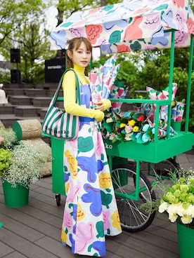 「marimekko（マリメッコ）のアイテム」を使った、高橋愛さん（レディース・154cm）の春コーディネート