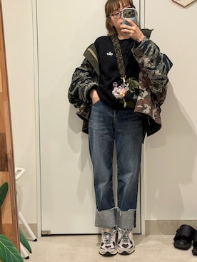 「Levi's（リーバイス）のアイテム」を使った、高橋愛さん（レディース・154cm）の春コーディネート