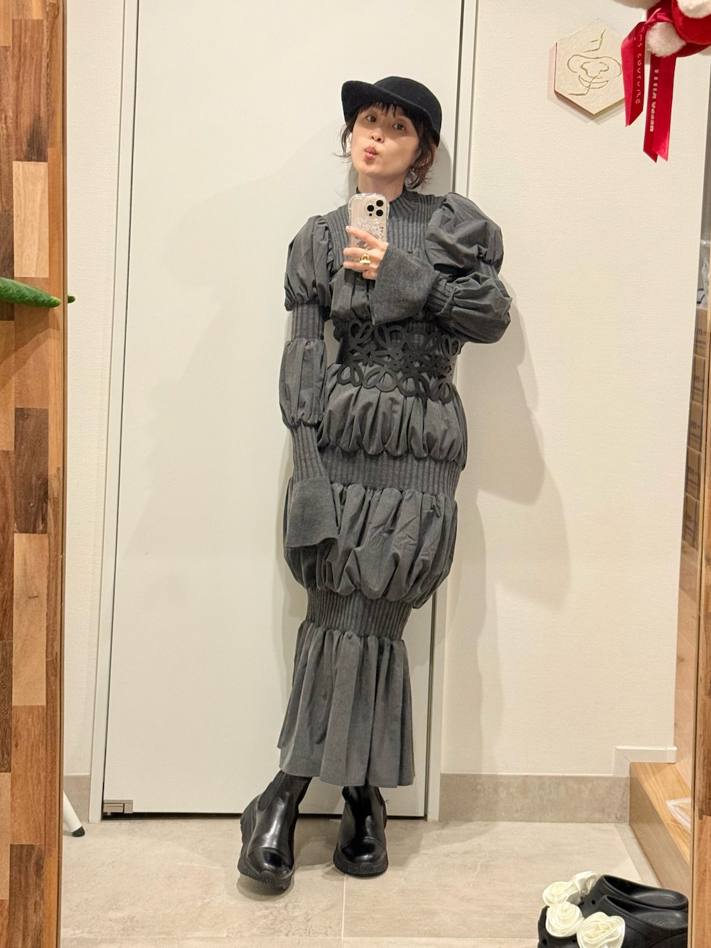 「やっぱりグレーが好き、🩶、グレー、グレーコーデ、154cm、高橋愛、SORIN、ソリン、セットアップ、MBT」｜「SORINのWool Blend Rib Balloon Knit（ニット/セーター、グレー系）」を使った、高橋愛さん（レディース・154cm）の秋コーディネートの1枚目の写真