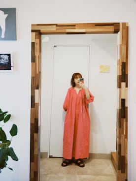 「高橋愛」｜「アイテム（サンダル）」を使った、高橋愛さん（レディース・154cm）の夏コーディネート