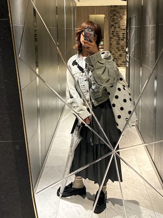 「beautiful people(ビューティフルピープル)のselvedge denim o/d no shoulder blouson(デニムジャケット)」を使った、高橋愛さん(レディース・154cm)の夏コーディネート