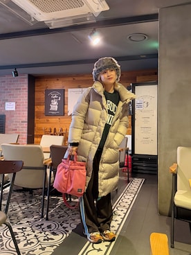 「アイテム（ダウンジャケット/コート）」を使った、高橋愛さん（レディース・154cm）の秋コーディネート