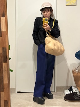 「Lautashi（ラウタシー）のアイテム」を使った、高橋愛さん（レディース・154cm）の春コーディネート