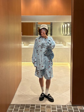 「Christian Dior（クリスチャンディオール）のアイテム」を使った、高橋愛さん（レディース・154cm）の春コーディネート