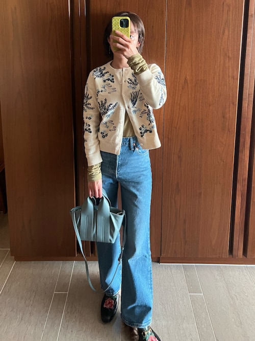 高橋愛さんのコーディネート