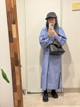 「高橋愛」｜「アイテム（シャツワンピース）」を使った、高橋愛さん（レディース・154cm）の秋コーディネート
