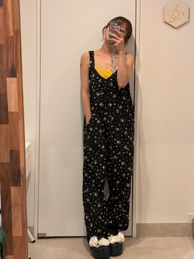 「アイテム（オールインワン・サロペット）」を使った、高橋愛さん（レディース・154cm）の夏コーディネート