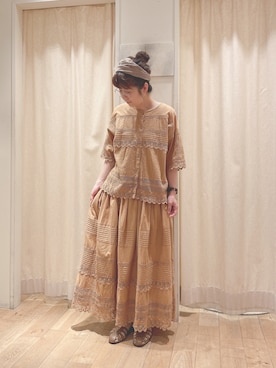 「TSUHARU by Samansa Mos2（ツハルバイサマンサモスモス）のレースピンタックブラウス（シャツ/ブラウス、オレンジ系）」を使った、mizukiさん（レディース・155cm）の春コーディネート