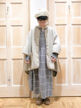 「Samansa Mos2（サマンサ モスモス）のぽんぽん付ニットベレー（ハンチング/ベレー帽、ホワイト系）」を使った、mizukiさん（レディース・155cm）の秋コーディネート