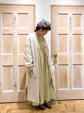 「Samansa Mos2（サマンサ モスモス）のギャザーワンピース（ワンピース、イエロー系）」を使った、mizukiさん（レディース・155cm）の秋コーディネート