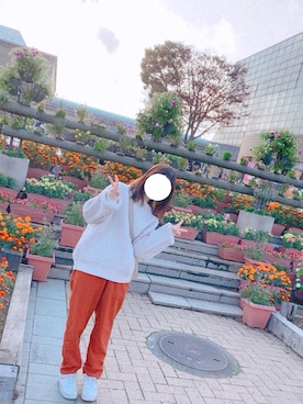 「アクティブ」｜「アイテム（ニット/セーター）」を使った、shami🐣さん（レディース・164cm）の秋コーディネート