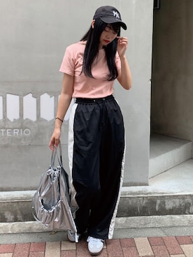 「アイテム（バックパック/リュック、シルバー系）」を使った、ななさん（レディース・163cm）の夏コーディネート