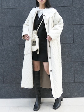 「リバーシブル」｜「アイテム（ジャンパースカート）」を使った、ななさん（レディース・163cm）の冬コーディネート