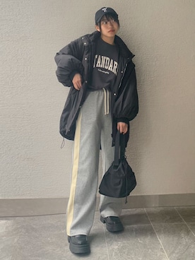 「CORNERS（コーナーズ）のアイテム（ジャケット/アウター）」を使った、ななさん（レディース・163cm）の冬コーディネート