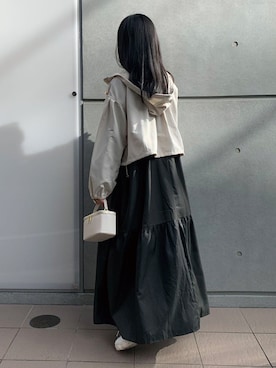 「CORNERS（コーナーズ）のアイテム（マウンテンパーカー）」を使った、ななさん（レディース・163cm）の秋コーディネート