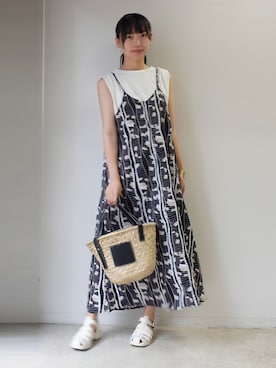 「CORNERS by KR（コーナーズバイケーアール）のCORNERS by KR　バスケットかごバッグ（かごバッグ）」を使った、ななさん（レディース・163cm）の夏コーディネート