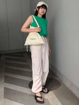 「アイボリー」｜「アイテム（その他）」を使った、ななさん（レディース・163cm）の夏コーディネート