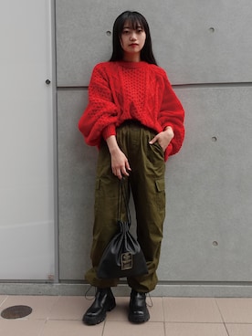 「CORNERS（コーナーズ）のYOGAプリントロンT（Tシャツ/カットソー）」を使った、ななさん（レディース・163cm）の秋コーディネート