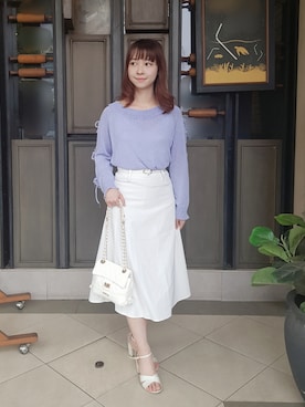 「Aラインスカート」｜「アイテム（ニット/セーター）」を使った、yemiさん（レディース・153cm）の秋コーディネート