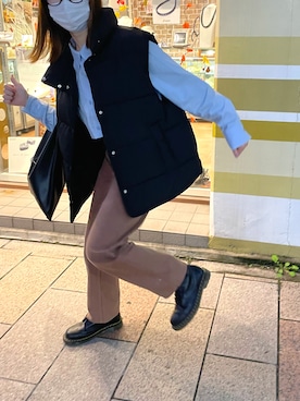 「H&M（エイチ・アンド・エム）のアイテム（ダウンベスト）」を使った、YuuuKAさん（レディース・160cm）の秋コーディネート