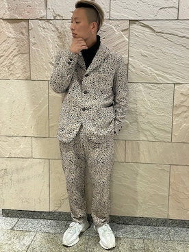 「WHITELAND（ホワイトランド）のアイテム（ニット/セーター）」を使った、natsushiさん（メンズ・175cm）の秋コーディネート