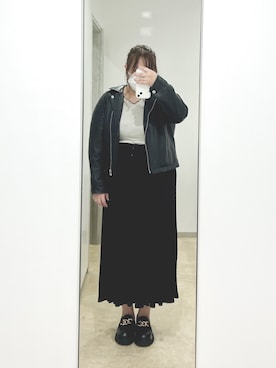 「デブでもオシャレしたい」｜「アイテム（ジャケット/アウター）」を使った、Ritaさん（レディース・159cm）の秋コーディネート