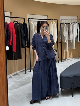 「LOUNGEDRESS（ラウンジドレス）のリネンバックタイシャツ（シャツ/ブラウス、ブルー系）」を使った、linaさん（レディース・156cm）の春コーディネート