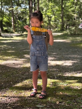 「アイテム（オールインワン・サロペット）」を使った、anさん（キッズ・110cm）の夏コーディネート