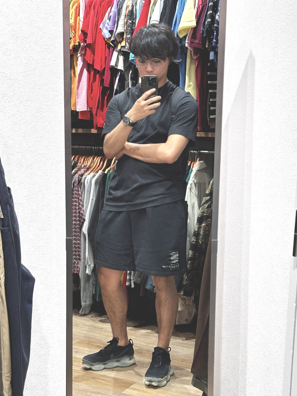 「yohji yamamoto pour homme、Y-3、yohjiyamamoto、adidas、NIKE、NIKE AIR MAX、THE NORTH FACE、NEW ERA、yohji yamamoto new era、モード、オールブラック、モードストリート、スポーツミックス、初夏コーデ、厚底スニーカー」｜「Y-3のアイテム（Tシャツ/カットソー、ブラック系）」を使った、hideさん（メンズ・170cm）の春コーディネートの1枚目の写真