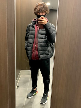 「AIR MAX」｜「アイテム（ダウンジャケット/コート）」を使った、hideさん（メンズ・169cm）の春コーディネート
