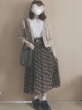 「大学生」｜「アイテム（ノーカラージャケット）」を使った、𝓂𝒶𝒾𝓀𝒶 さん（レディース・152cm）の秋コーディネート