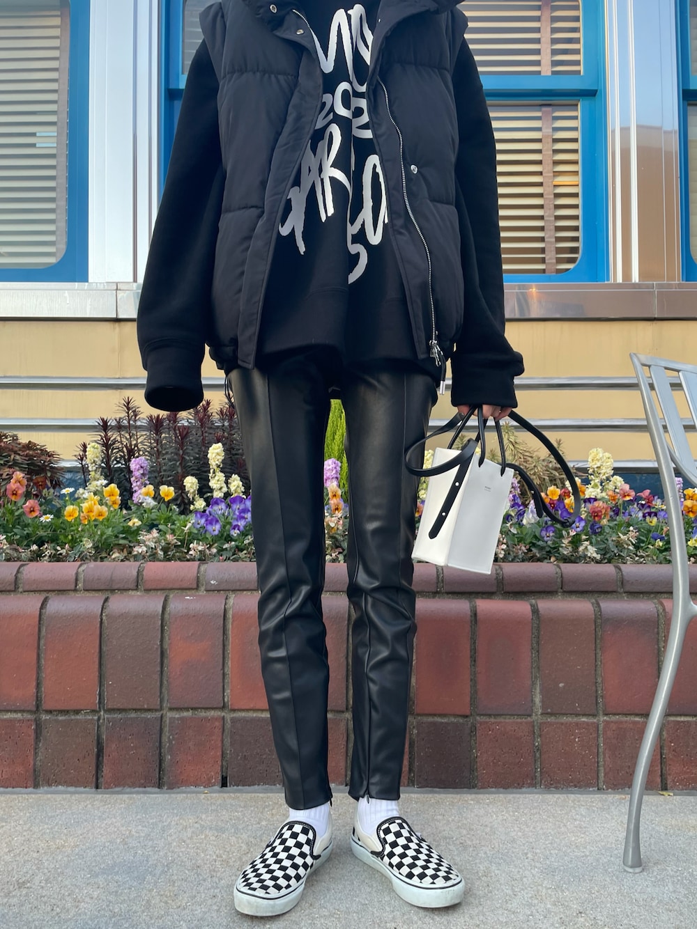 COMME des GARCONSのスウェットを使ったレディース人気ファッション