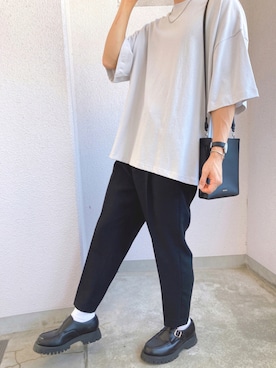 「remer（リメール）のloose basic Tee/ルーズベーシックT（Tシャツ/カットソー、グレー系）」を使った、たくみ さん（メンズ・174cm）の夏コーディネート