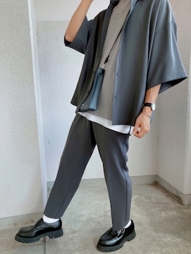 「ADRER（アドラー）のextra quality punch basic T（Tシャツ/カットソー、グレー系）」を使った、たくみ さん（メンズ・174cm）の夏コーディネート