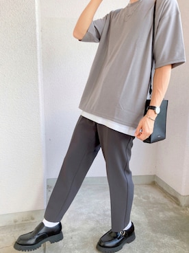 「ADRER（アドラー）のextra quality punch basic T（Tシャツ/カットソー、グレー系）」を使った、たくみ さん（メンズ・174cm）の夏コーディネート
